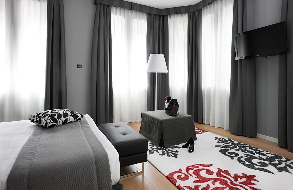 Palace Apartahotel 4*